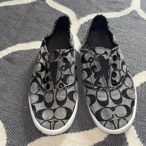 Black and Gray Patterned Sneakers